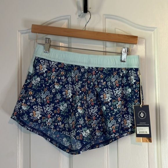 NWT Fair Harbor | The Atlantique Board Short Blue Floral Swim Beach Size Small - Picture 5 of 11